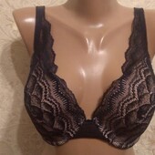 Фирменный бюстгальтер 70h 32ff