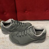 Lowa,оригінал,із натурального нубука,розмір 39,устілка 25,5.Читаємо оголошення