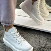 Натур кожа! Деми весна на флисе 36-40р белые