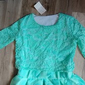 Гарна сукня для дівчинки