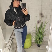 Жіноча куртка демі