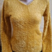 Мягусенька кофточка "S" 11/13р., стан нової