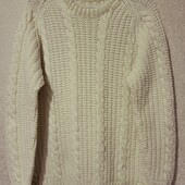 Женский свитер крупной вязки
