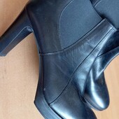 Ботильони від unisa