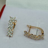 Великолепные серьги с россыпью фианитов. Позолота 585 пробы 18К.