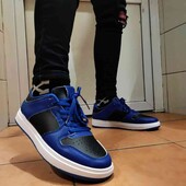 Стильні чоловічі кросівки 