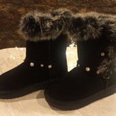 Чорні теплі замшеві уггі обшиті хутром р26-31