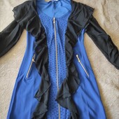 Платье с воланами