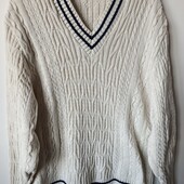 Вязаный свитер