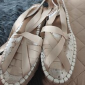 Asos design, uk4 37p неймовірні еспадрильї з білою прошвою на зав'язочках