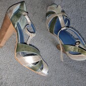 Faith uk4/37p 23.5см шкіряні босоніжки на крутих підборах