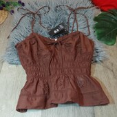 Майка топ з елементами вишивки.Нова з біркою