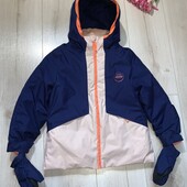 Лижна куртка з рукавичками на 5-6років.