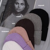 Якісна гарна підліткова/дитяча шапочка, щільна в'язка, колір темний хакі..