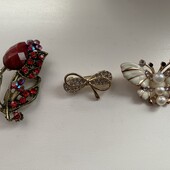 Три брошки одним лотом!