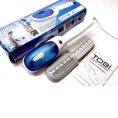 TOBI Travel Steamer — ручний відпарювач для одягу.