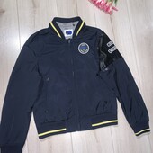 Куртка вітрова на підкладці,вік 10років.