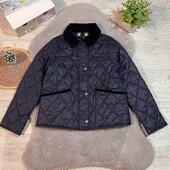 Стильна стьогана куртка стан нової