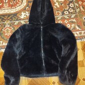 Продам шубку розмір 146