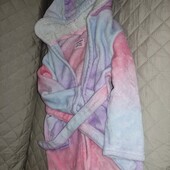 Чудовий халатик на 3-4 рочки з вшитим поясом