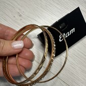 978. Набір браслетів