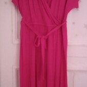 Платье с запахом малинового цвета, 16р.