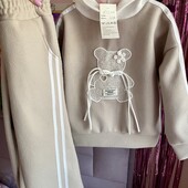 Милий та тепленький костюмчик