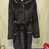 Дуже класний плюшовий халат ідеальний стан