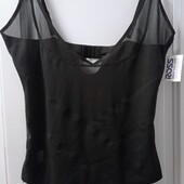 Шикарний комбез, з цінником дуже утягуючий, із Америки. Розмір XL