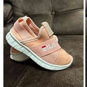 Кросівки на дівчинку 