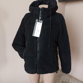 Жіноча куртка-баранець. Чорна.