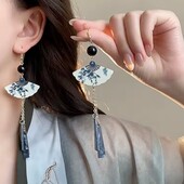 Женские серьги в японском стиле