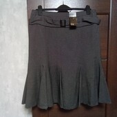 Розпродаж!!! Брендовая новая красивая юбка на подкладке р.14.