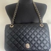 Класна сумочка без дефектів