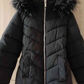 Shein брендовая теплая куртка с капюшоном еврозима цвет черный размер S евро 36/38 нюанс