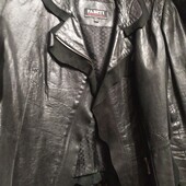 Шкіряна курточка, розмір л