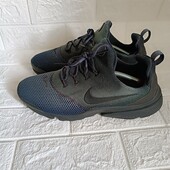 Ультралегкі кросівки на пінці Nike