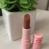 Матова помада вельветова тон 02 коричнева