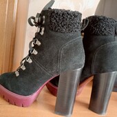 Ботильйони. Натуральний замш. роз.38