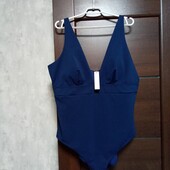 Новый брендовый сплошной купальник р.20-24.