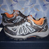 Термо-кроссовки с мембраной(Tex).р.р.36.стелька 22.5 см.в хорошем состоянии.Оригинал!