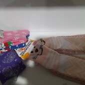 Нові дитячі тапулі+ 3 пари носочків