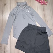 Комплект фірмових речей на 128-137см.
