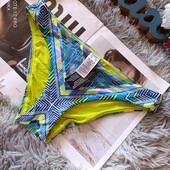 Яскраві купальні плавки Next розмір 10(38)