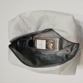 Большая мягкая пушистая косметичка.