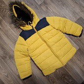 Фірмова тепленька курточка!
