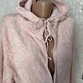 Тепленький мякусенький халатик із мікрофібри у хорошому стані 46/50 дивіться заміри нюанс