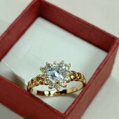 Шикарное кольцо с алпанитом и фианитами. Размер 17. Позолота 585 пробы 18К.