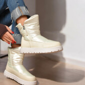 Дутики жіночі в наявності 39,40 розмір гарна якість