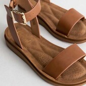 Комфортні, красиві босоніжки, не ношені, ✨